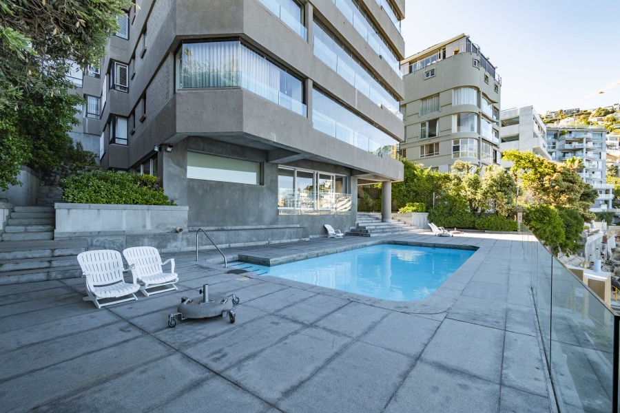 2 Bedroom Property for Sale in Bantry Bay Western Cape